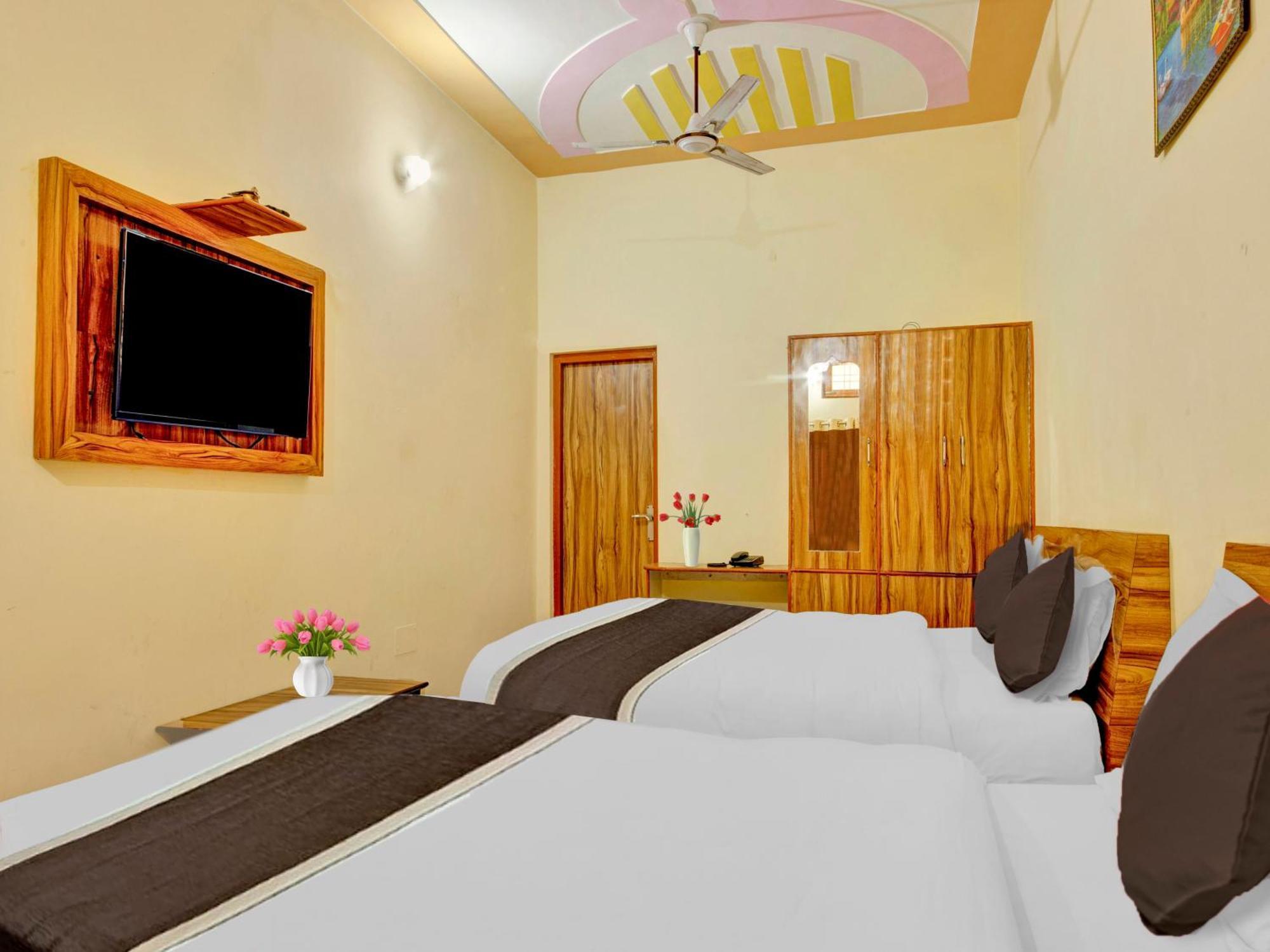 Hotel Kailasha Uttarkāshi Exterior photo