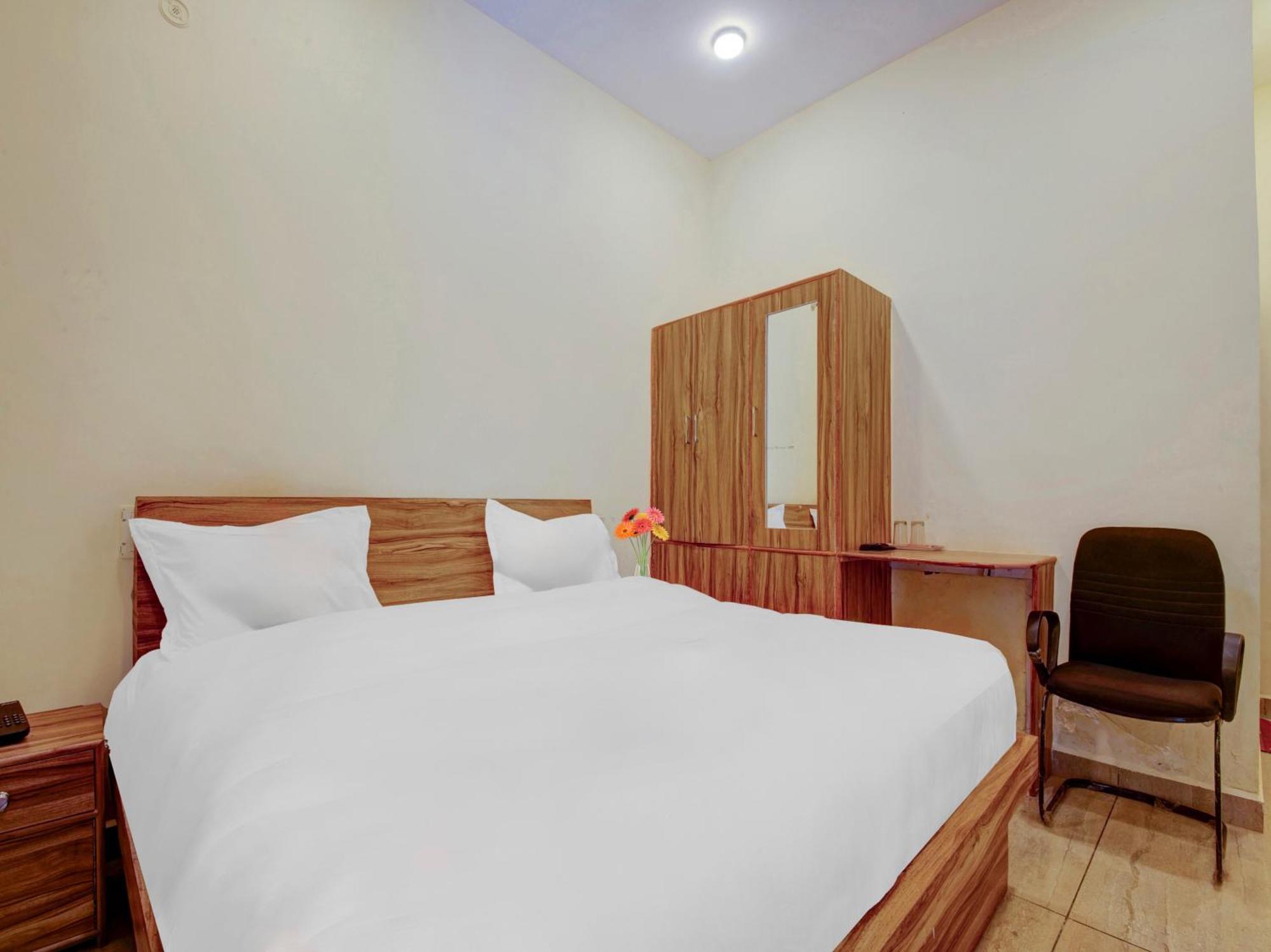 Hotel Kailasha Uttarkāshi Exterior photo