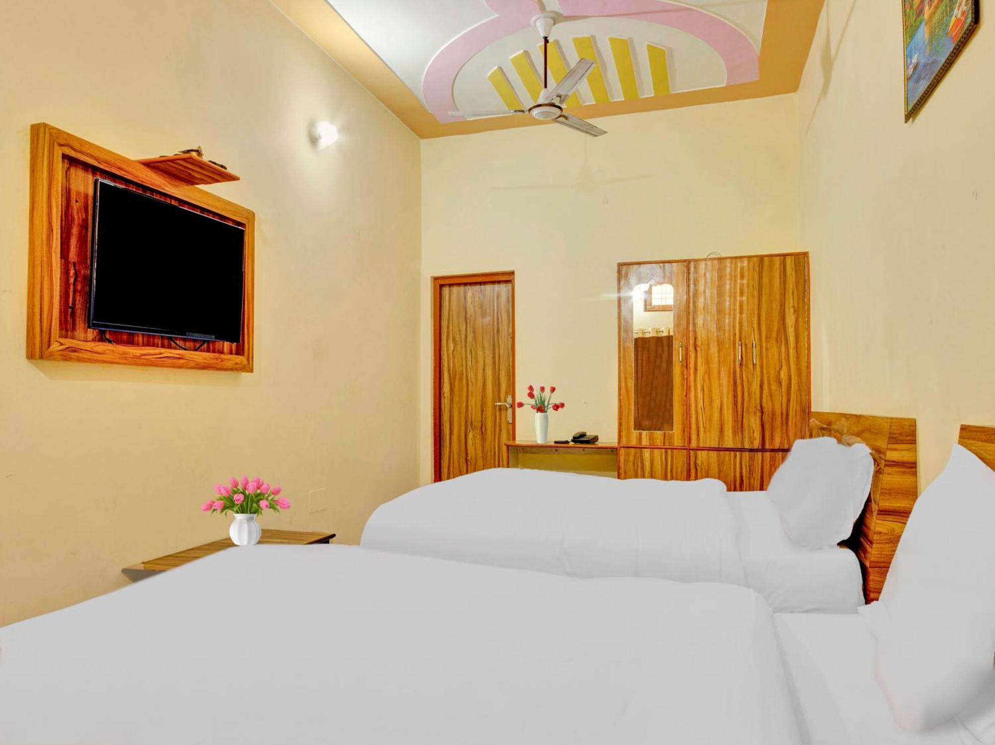 Hotel Kailasha Uttarkāshi Exterior photo