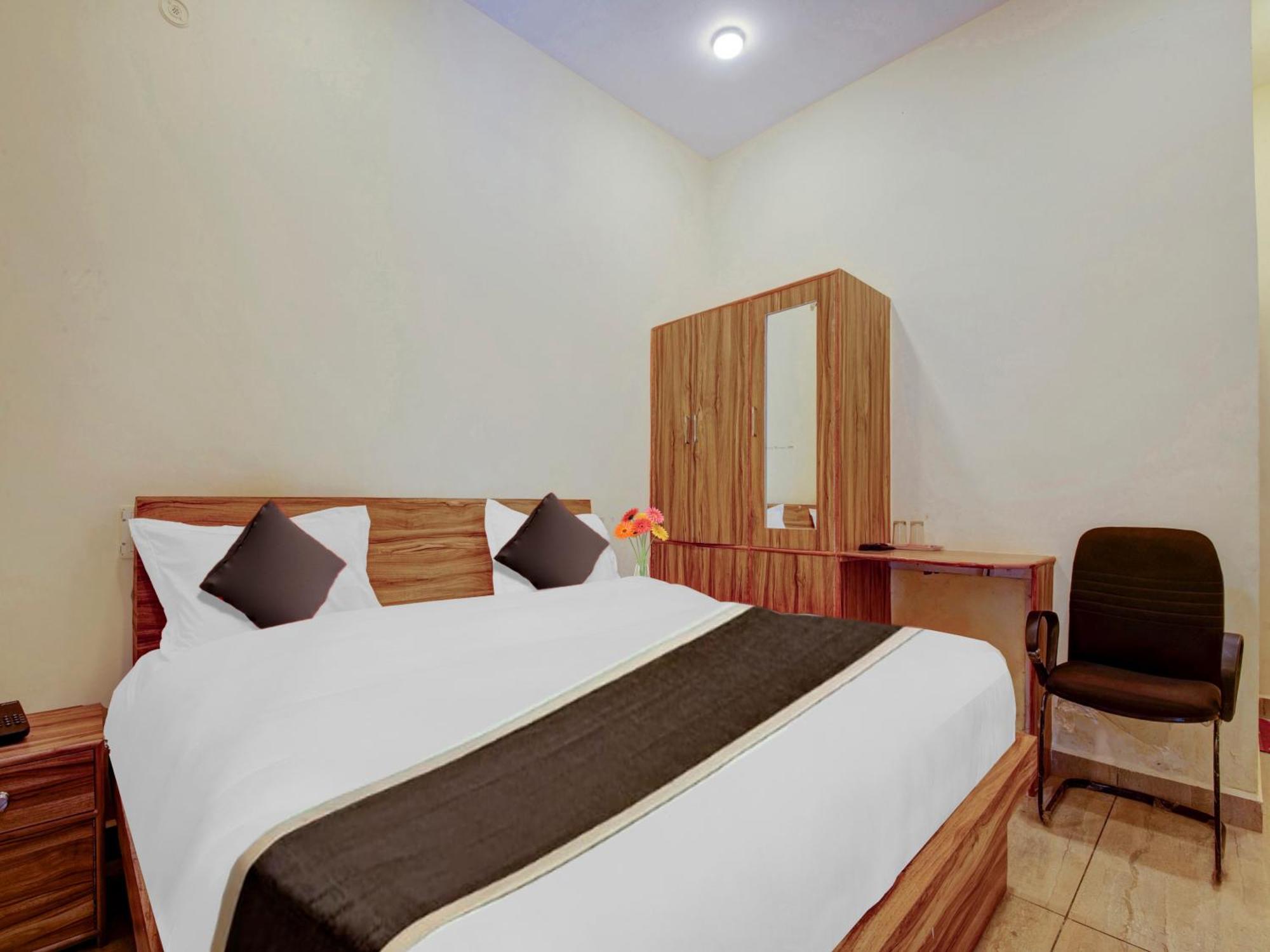 Hotel Kailasha Uttarkāshi Exterior photo